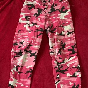 Pink camouflage cargo pants